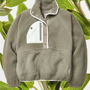 Free People Hit The Slopes Colorblock
Fleece Pullover